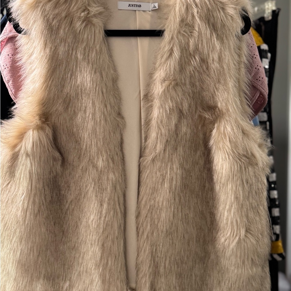 JustFab Women's Tan Teddy Jacket